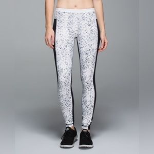 Lululemon Speed Tight II EUC